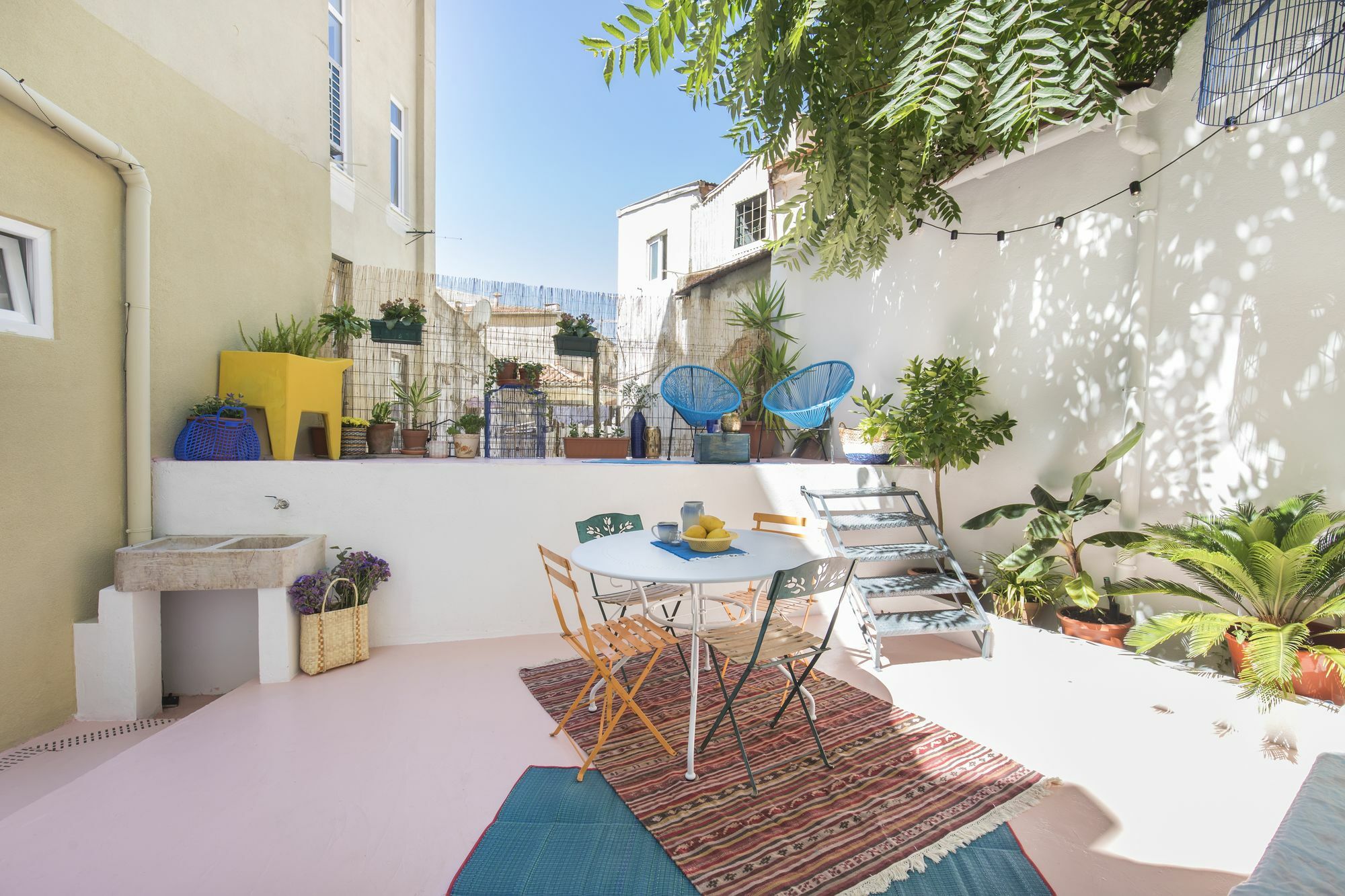 Apartment Blue Garden